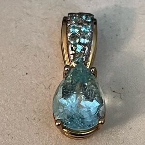 Gold Plated Aquamarine Pendant.